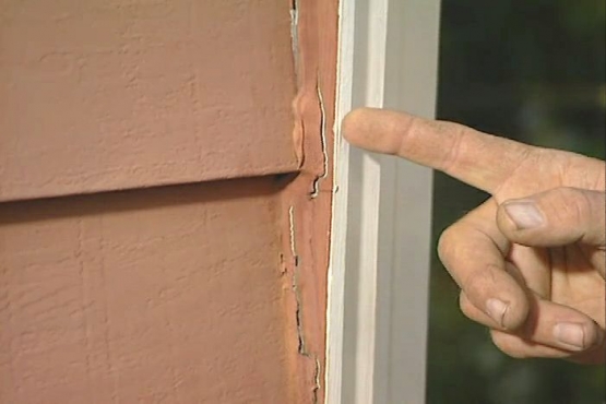 How to Remove and Replace Caulk Around Doors and Windows