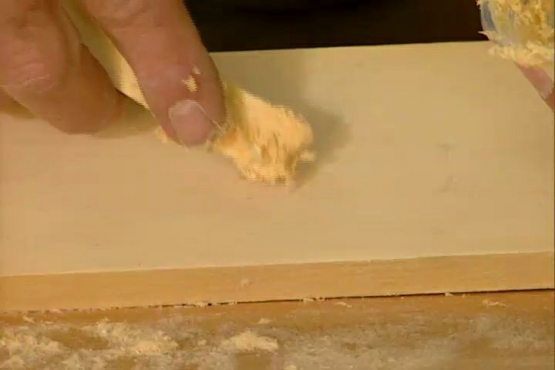 How to Make Wood Filler Out of Dust and Glue