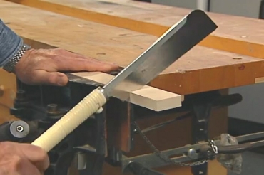 using a Japanese handsaw