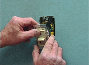 installing dimmer switch