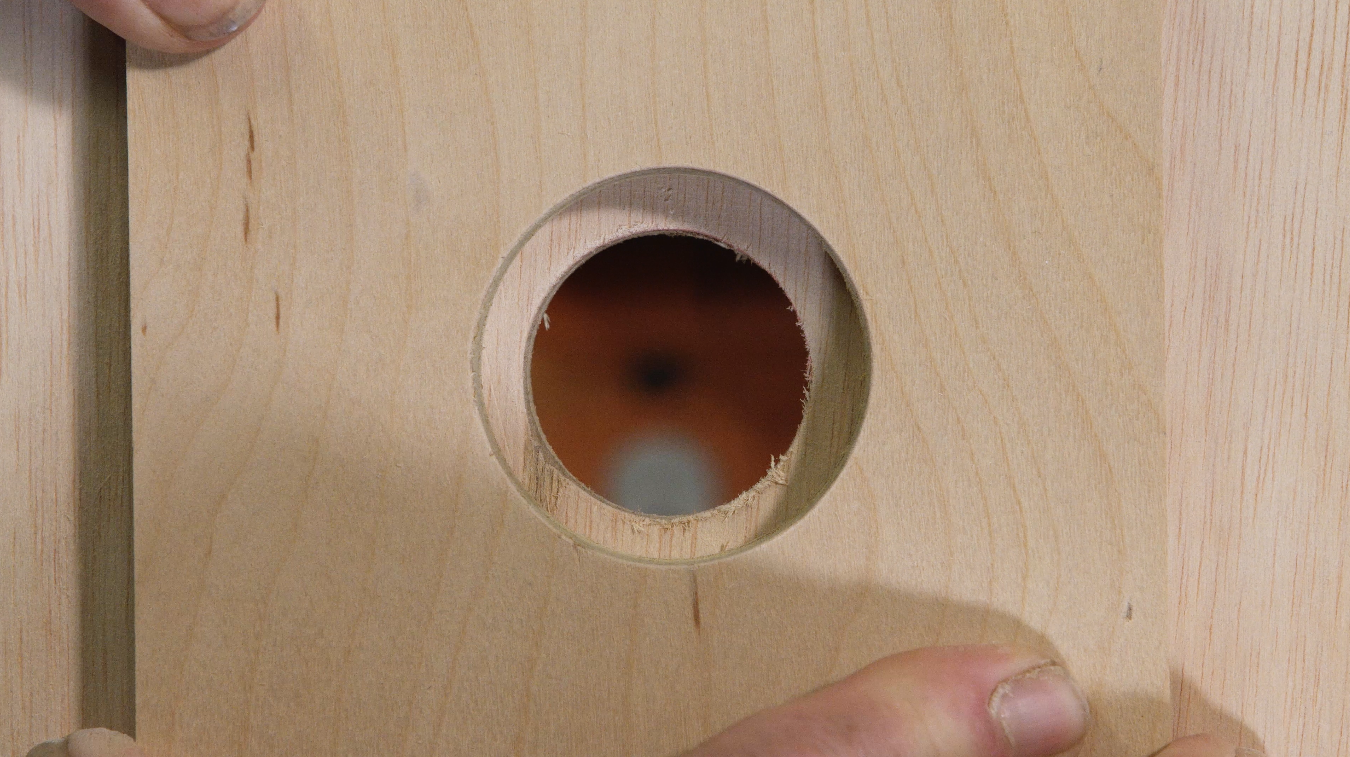 How to Enlarge a Hole with a Hole Saw • Ron Hazelton